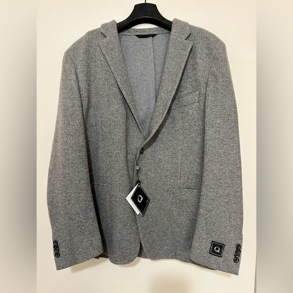 NWT Q by Flynt Gray Textured Wool Blend Blazer with Notched Lapel